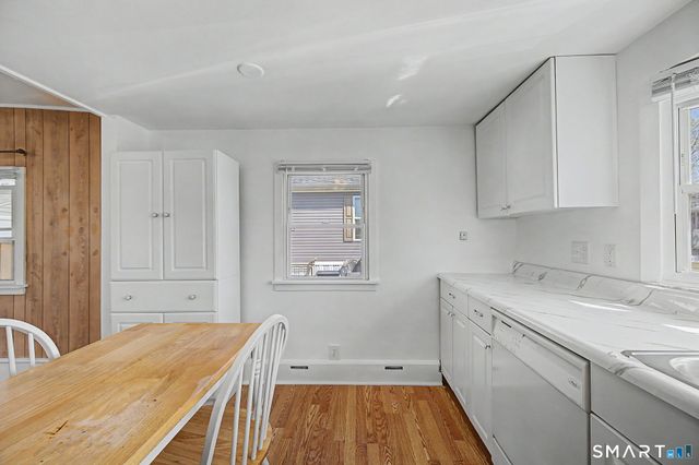 32 Greenlawn Drive, Danbury, CT 06810