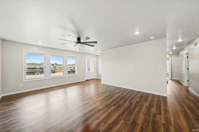 1502 Wilderness Trail, Osceola, IN 46561