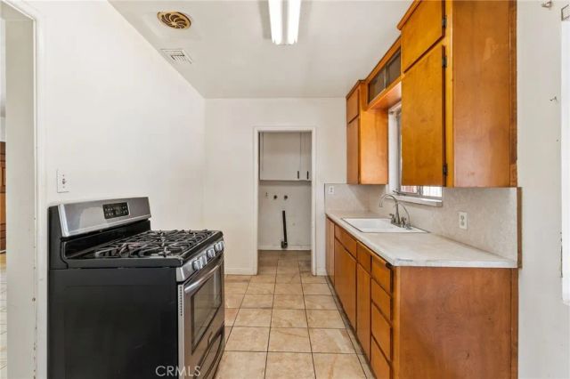 1016 Webster, Redlands, CA 92374