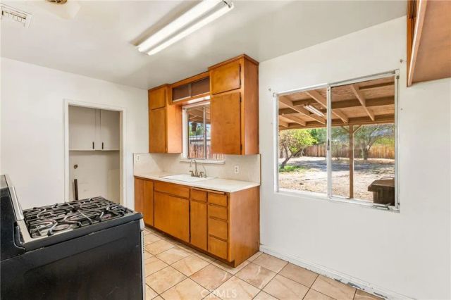 1016 Webster, Redlands, CA 92374