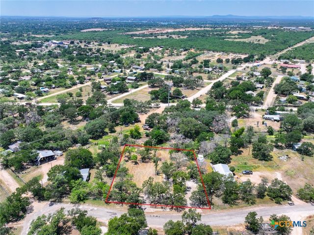2805 Kingdom Drive, Marble Falls, TX 78654