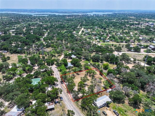 2805 Kingdom Drive, Marble Falls, TX 78654