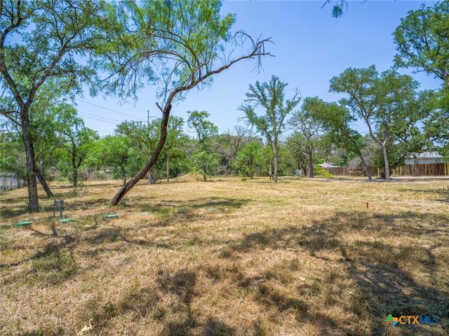 2805 Kingdom Drive, Marble Falls, TX 78654