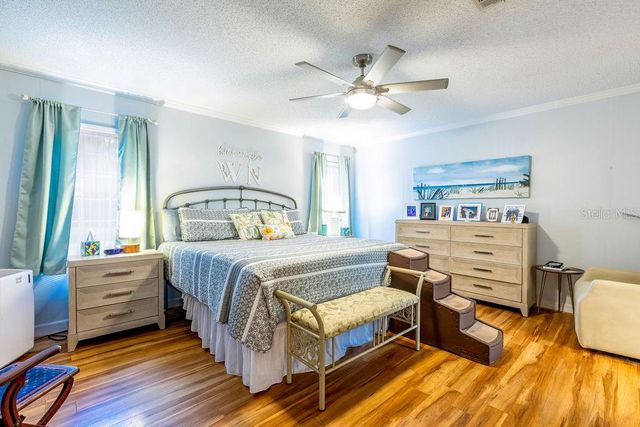 2099 NE 83RD TERRACE, High Springs, FL 32643