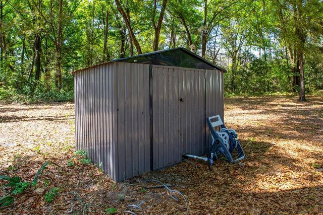 2099 NE 83RD TERRACE, High Springs, FL 32643
