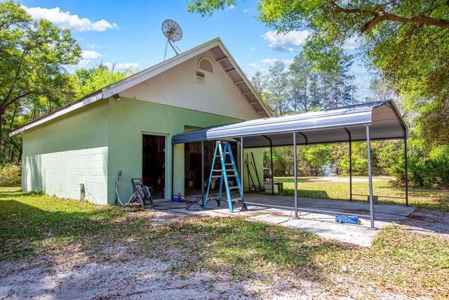 2099 NE 83RD TERRACE, High Springs, FL 32643