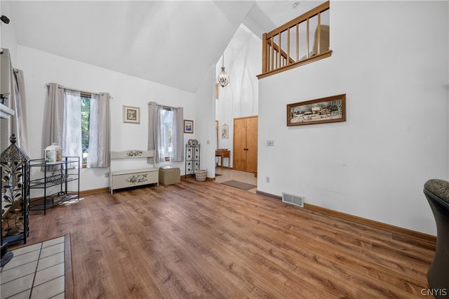 6310 Yulewood Circle, Cicero, NY 13039