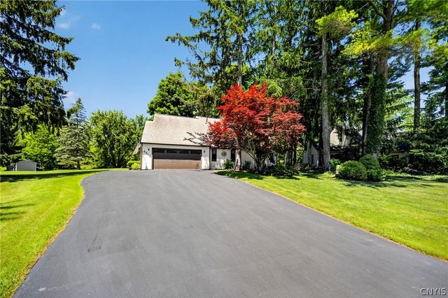 6310 Yulewood Circle, Cicero, NY 13039