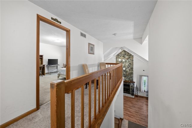 6310 Yulewood Circle, Cicero, NY 13039