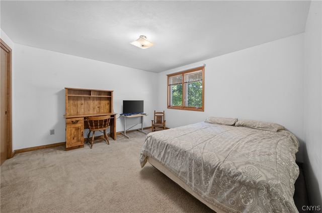 6310 Yulewood Circle, Cicero, NY 13039
