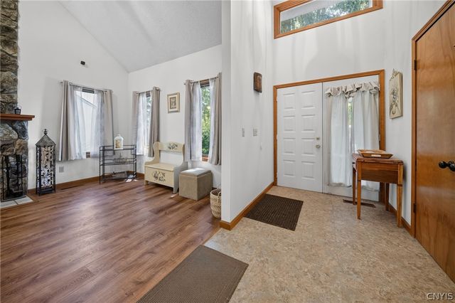 6310 Yulewood Circle, Cicero, NY 13039