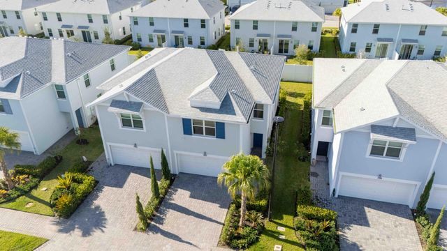 197 Osprey Preserve Boulevard, Jensen Beach, FL 34957