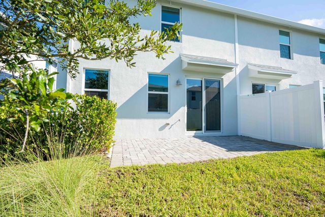 197 Osprey Preserve Boulevard, Jensen Beach, FL 34957