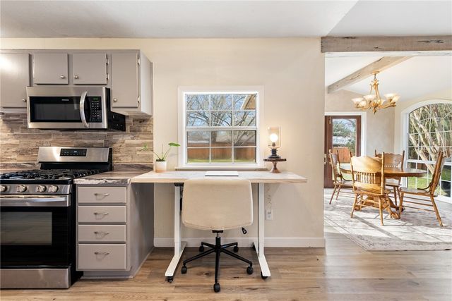 2902 Indiana Avenue, Bryan, TX 77803