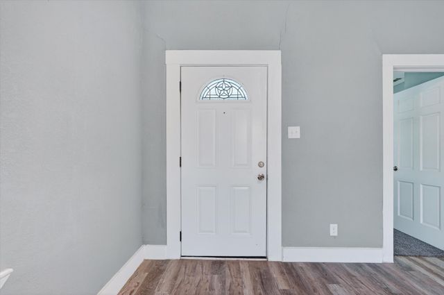 3454 Frazier Avenue, Fort Worth, TX 76110