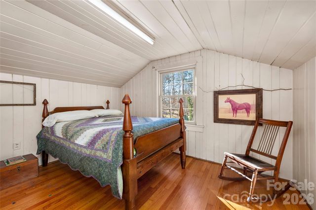 226 School Road, Asheville, NC 28806