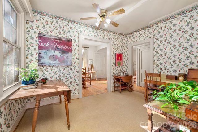 226 School Road, Asheville, NC 28806