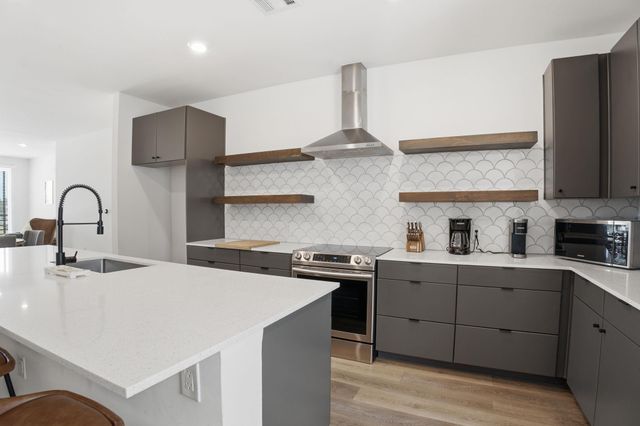 2709 E 5th ST 1306, Austin, TX 78702