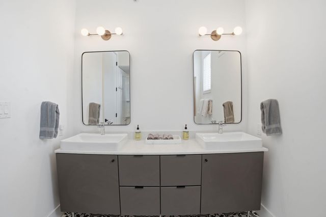 2709 E 5th ST 1306, Austin, TX 78702
