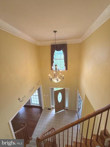 332 RUBENS CIR, Martinsburg, WV 25403