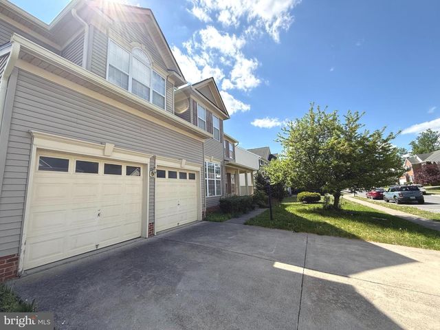 332 RUBENS CIR, Martinsburg, WV 25403
