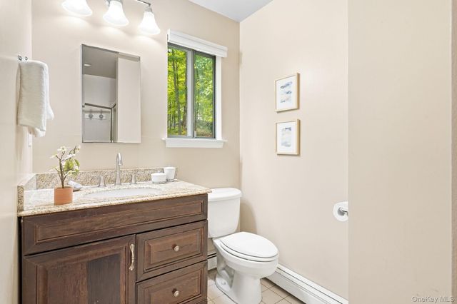 43 Powder Horn Road, Cortlandt Manor, NY 10567