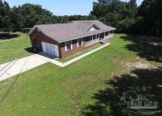 4162 Bell Ln, Pace, FL 32571