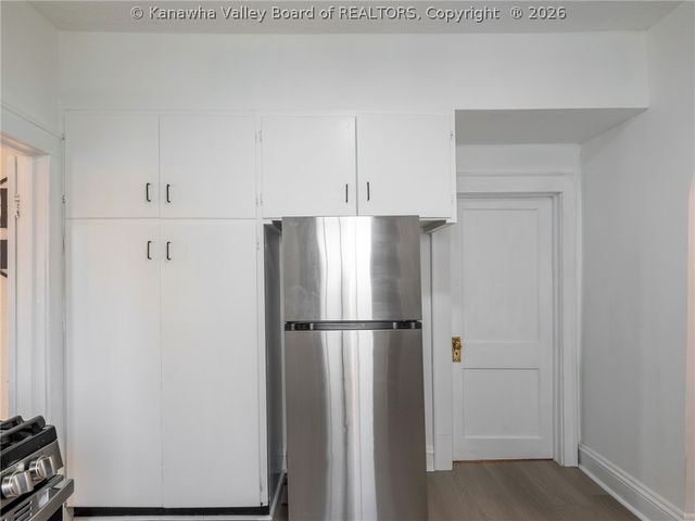 204 Shepherd Avenue, South Charleston, WV 25303