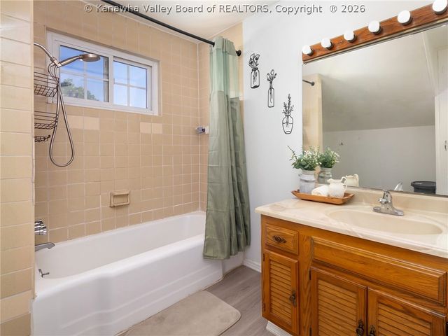 204 Shepherd Avenue, South Charleston, WV 25303