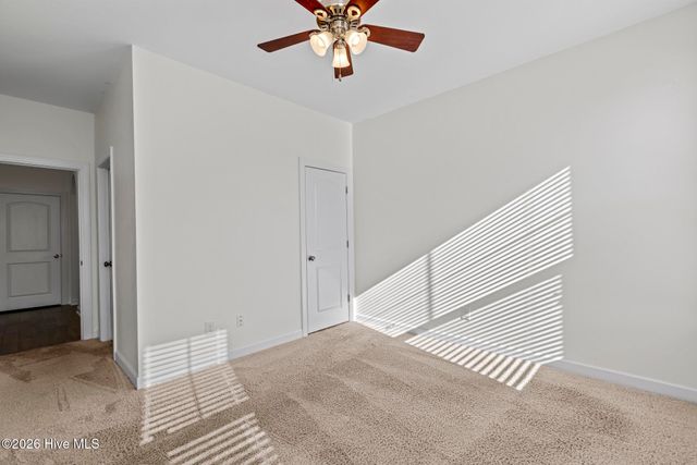 468 Island End Court, Wilmington, NC 28412