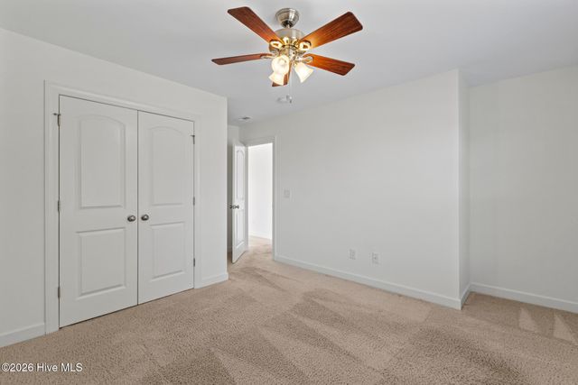 468 Island End Court, Wilmington, NC 28412