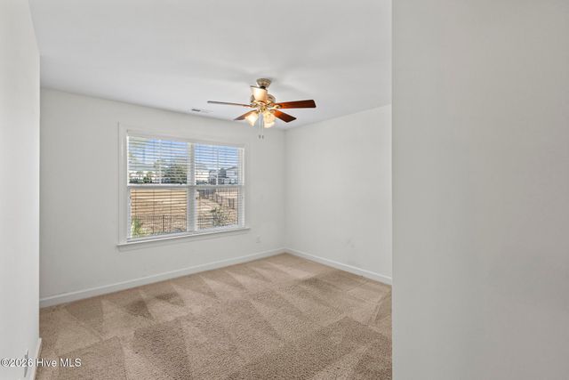 468 Island End Court, Wilmington, NC 28412