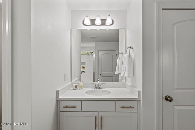 468 Island End Court, Wilmington, NC 28412