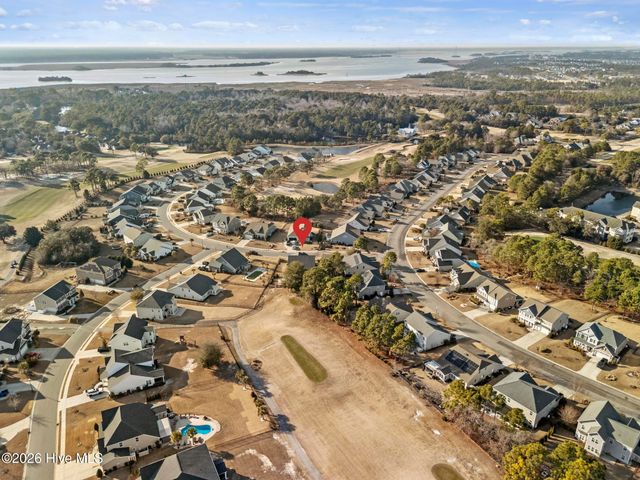 468 Island End Court, Wilmington, NC 28412