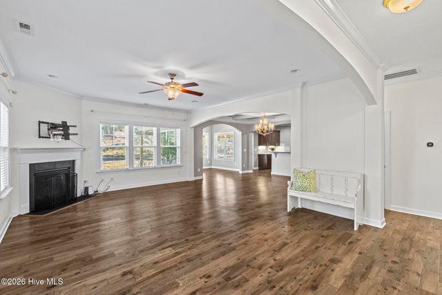 468 Island End Court, Wilmington, NC 28412