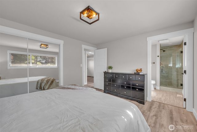 19156 66th Place NE, Kenmore, WA 98028