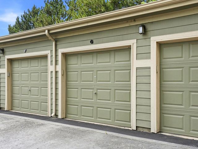 8105 E 11th Avenue 4E, Denver, CO 80220