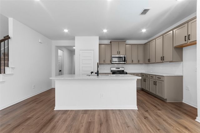 1227 Stockton Trail, Red Oak, TX 75154