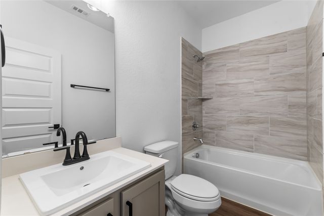 1227 Stockton Trail, Red Oak, TX 75154