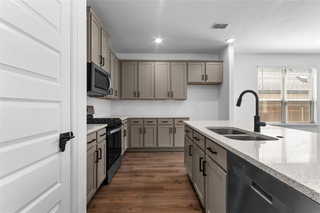 1227 Stockton Trail, Red Oak, TX 75154