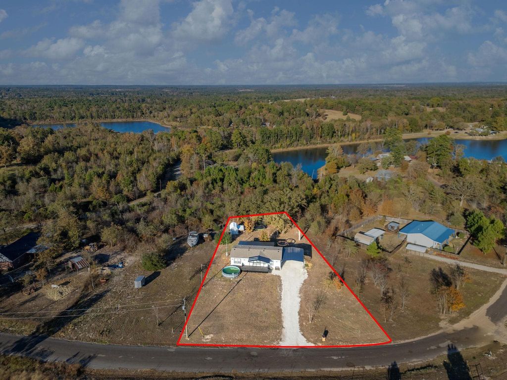 1255 Raintree Lakes Circle, Big Sandy, TX 75755