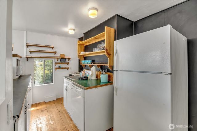 14024 Glen Acres Road SW, Vashon, WA 98070