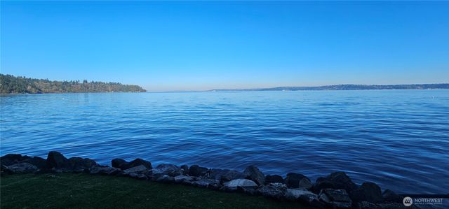 14024 Glen Acres Road SW, Vashon, WA 98070