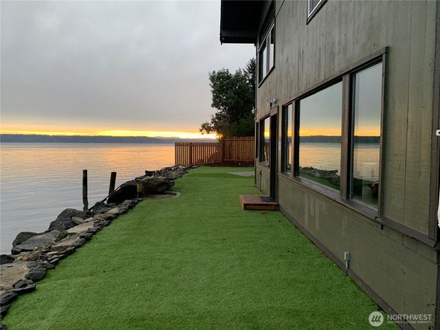14024 Glen Acres Road SW, Vashon, WA 98070
