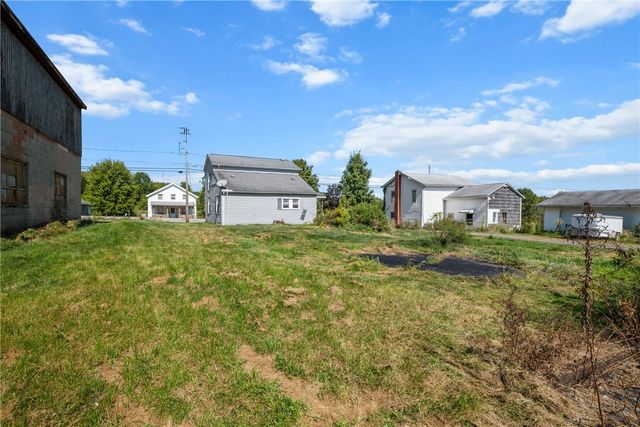 2019 Mercer West Middlesex Rd, Lackawannock Twp, PA 16137