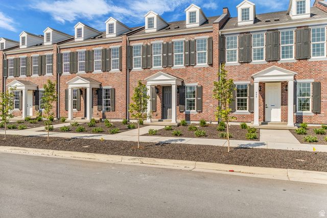 773 S GREENWAY DR, Springville, UT 84663