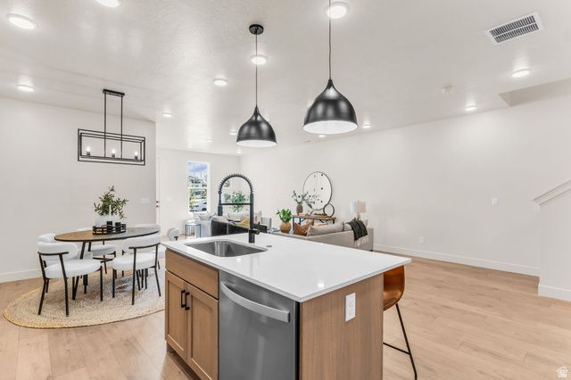 773 S GREENWAY DR, Springville, UT 84663