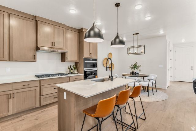 773 S GREENWAY DR, Springville, UT 84663