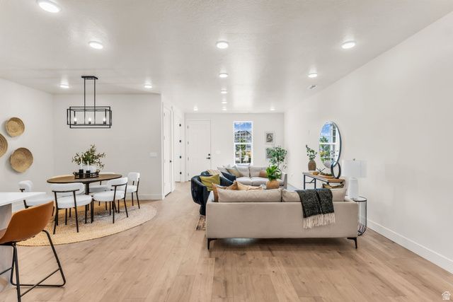 773 S GREENWAY DR, Springville, UT 84663