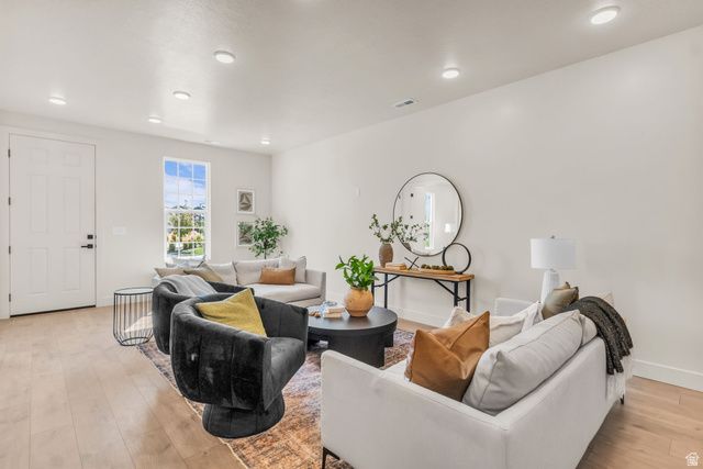 773 S GREENWAY DR, Springville, UT 84663